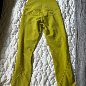 Lululemon In Movement Legging 25”